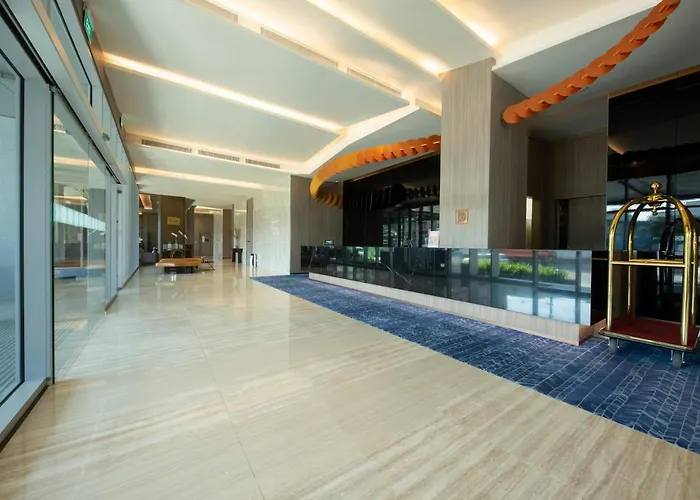 Zealax Hotel & Residence